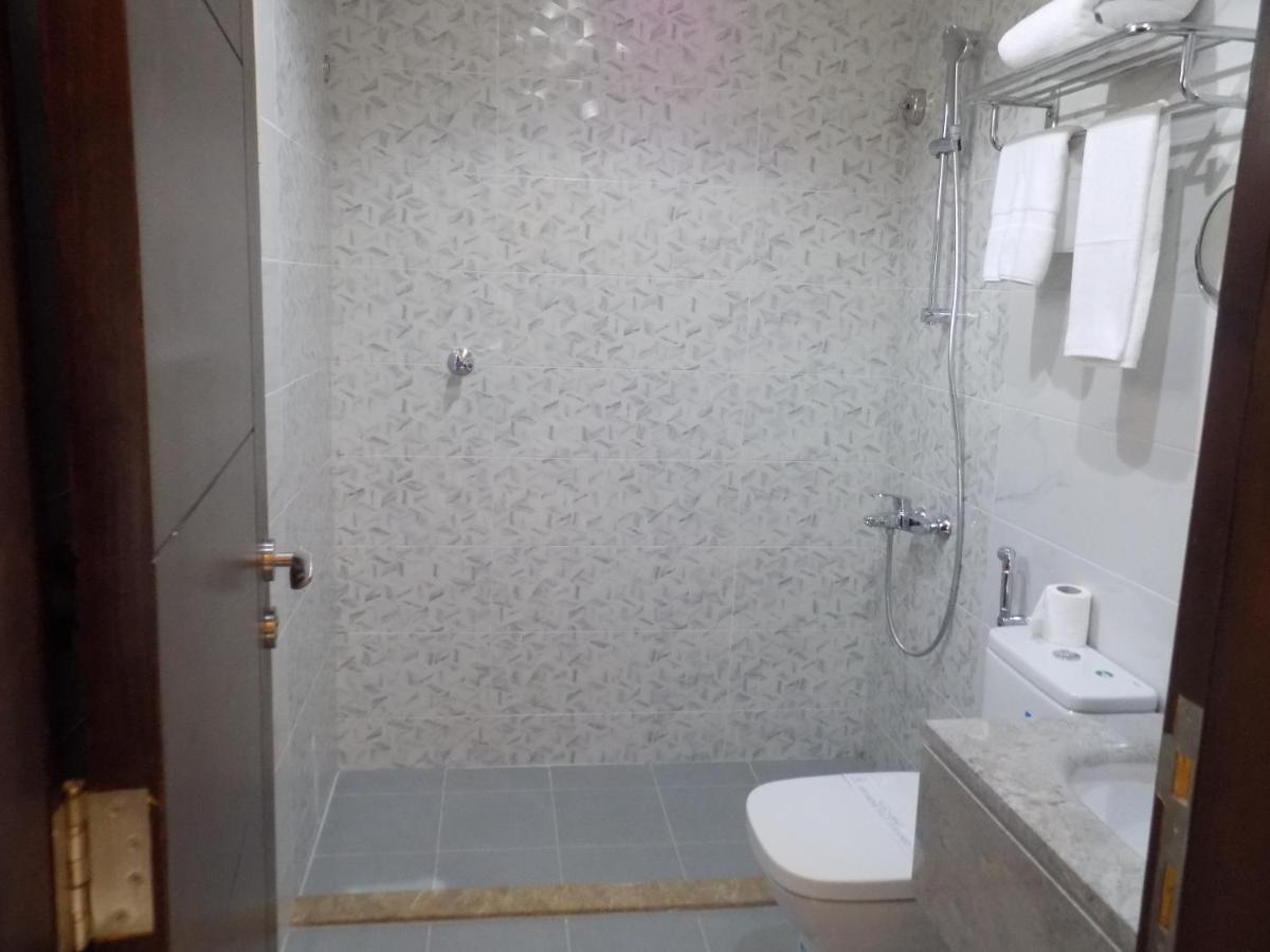 Landmark Furnished Unites - Prince Sultan Hotel 2*