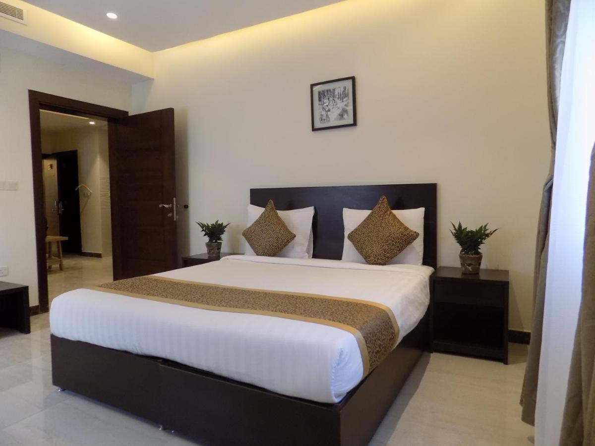 Landmark Furnished Unites - Prince Sultan Hotel Jeddah